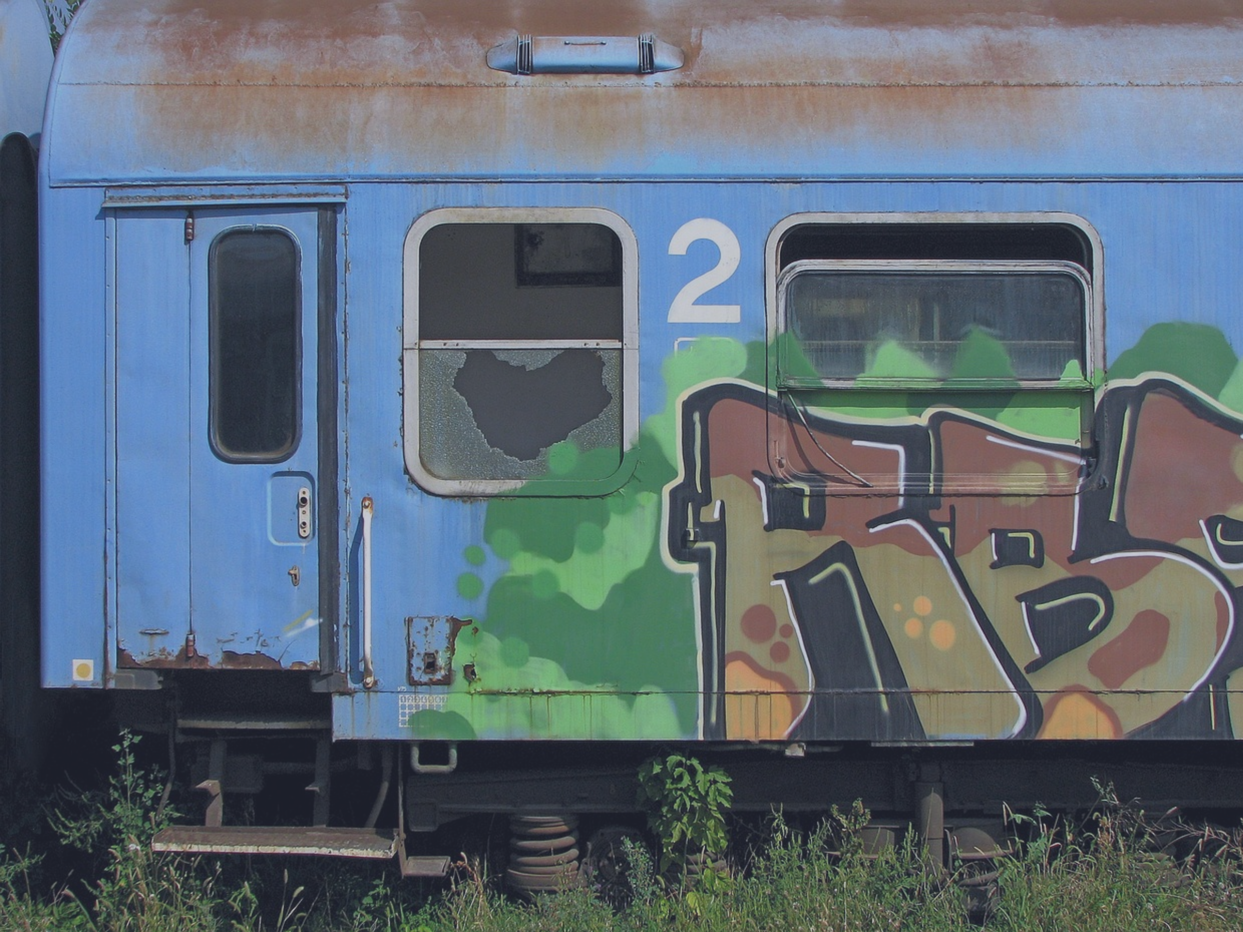 Train graffiti reporting by SIRV