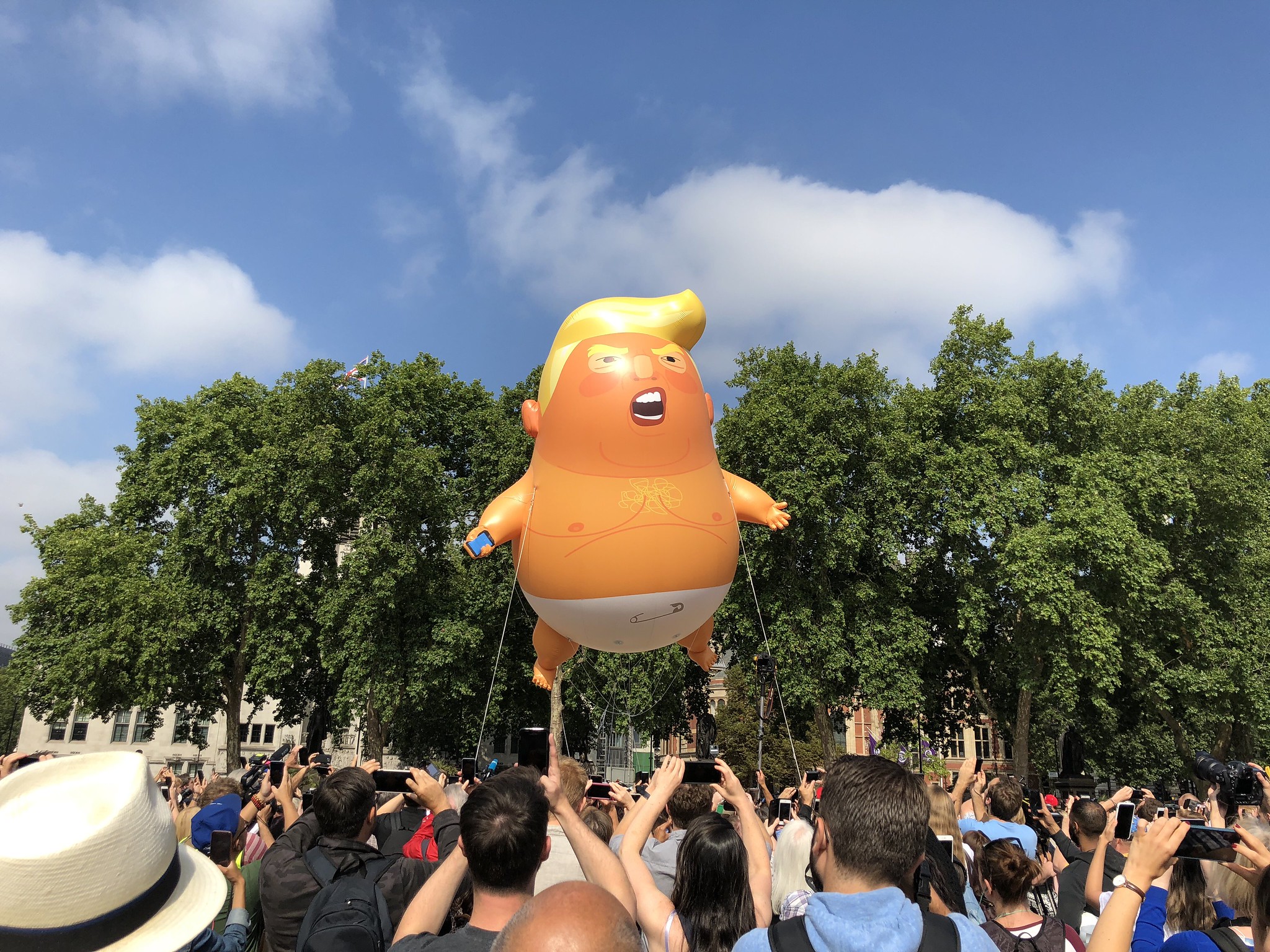 Donald Trump 2018 UK Protest -Blimp Trump Orange Baby Balloon